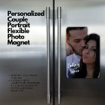 Personlig par Porträtt Flexible Photo Magnet<br><div class="desc">Gratulerar till din unika kärlek-anslutning med vår "Personlig par Porträtt Flexible Photo Magnet"! Porträtt-magneten i anpassningsbar är skapat från ditt högupplösta foto och återspeglar ditt speciella band. Med det flexibla materialet kan du visning magnet på vilket magnetband som helst på magnetiskt yta. Varje gång du passerar kommer du att påminnas...</div>