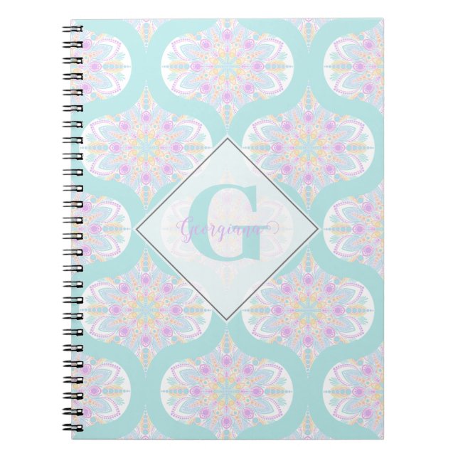Personlig Pastel Rainbow Blommigt Mandala Mid Mod Anteckningsbok (Framsidan)