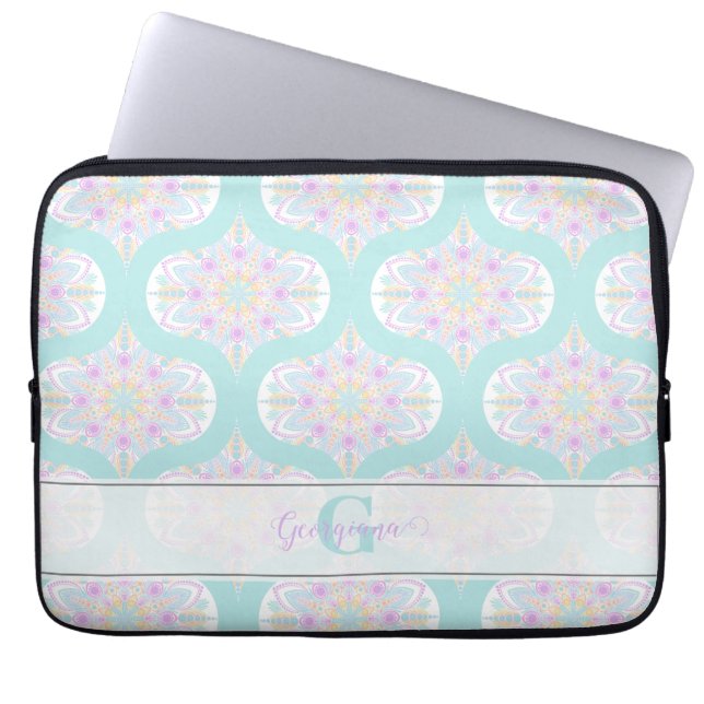 Personlig Pastel Rainbow Blommigt Mandala Mid Mod Laptop Fodral (Framsidan)