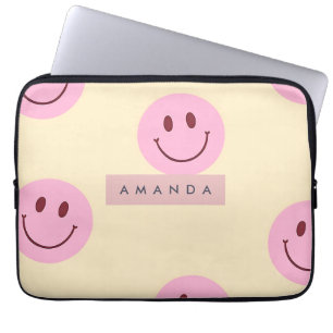 Personlig pastellgul & rosa glad smiley ansikte laptop fodral