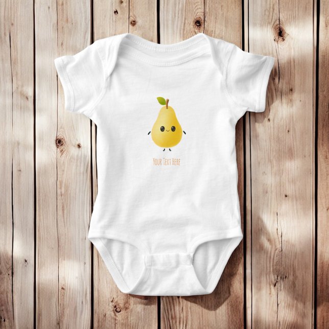 Personlig Pear Namn Anpassningsbar Cute Baby Outfi T Shirt (Skapare uppladdad)