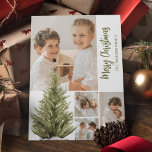 Personlig Photo Collage Whimsical jul Julkort<br><div class="desc">Det här moderna julklappskortet,  som innehåller 4 av dina favoritfotografier,  en vattenfärgskristmas träd,  malltext i ett roligt-skriptteckensnitt och sedan personlig med din familj namn. Teckensnittsstorlek,  stilar och färg i bakgrunden kan ändras genom att klicka på den anpassade länken efter anpassning.</div>