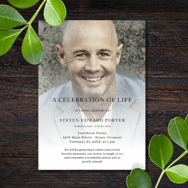 Personlig Photo Firande of Life Funeral Inbjudningar (Photo Celebration of Life Invitation)