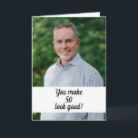 Personlig Photo Funny Brother 50:e födelsedagen Kort<br><div class="desc">Personlig Photo Funny Brother 50:e födelsedag, en vacker design som är avsedd för alla som tittar vackra födelsedagskort för broder, födelsedagskort för äldre bror eller födelsedagskort för yngre bror, den här skulle vara coola. Utformningen innehåller ett foto med anpassningsbar som kan anpassas, du kan lägga in den ålder du vill...</div>