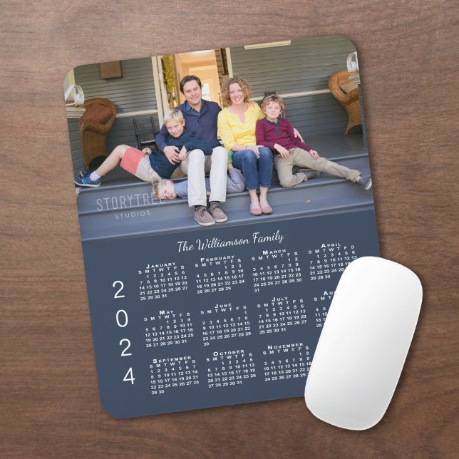 Personlig Photo Namn Navy Blue 2024 Calendar Musmatta (2024 Calendar Personalized Photo and Name Navy Blue Mouse Pad, In Situ)