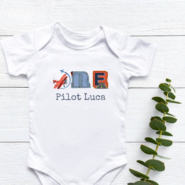 Personlig Pilot Första födelsedag T Shirt (Personalized Pilot "Aeroplan" First Birthday Baby Bodysuit)