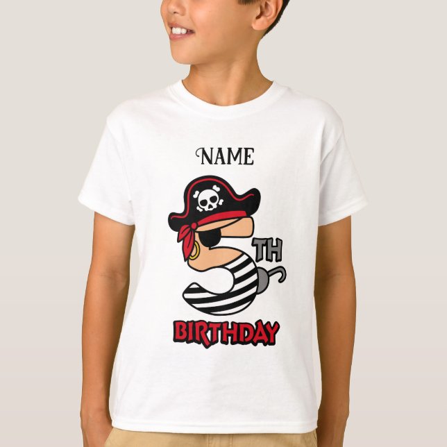 Personlig Pirat 5-årsdag t-shirt (Framsida)