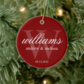 Personlig Red and White Monogram Julgransprydnad Keramik