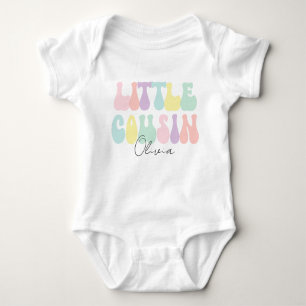Personlig Retro Pastel Little Cousin   ANPASSNINGS T Shirt
