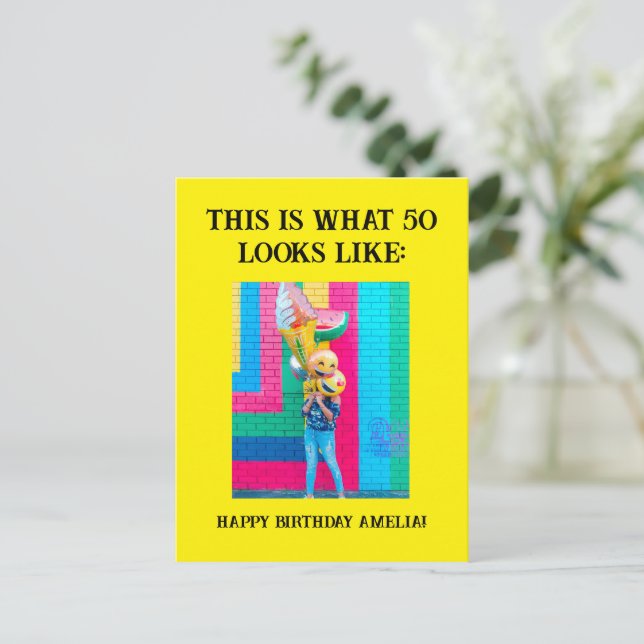 Personlig rolig 50-års jubileumsfödelsedag vykort (Stående Fram)