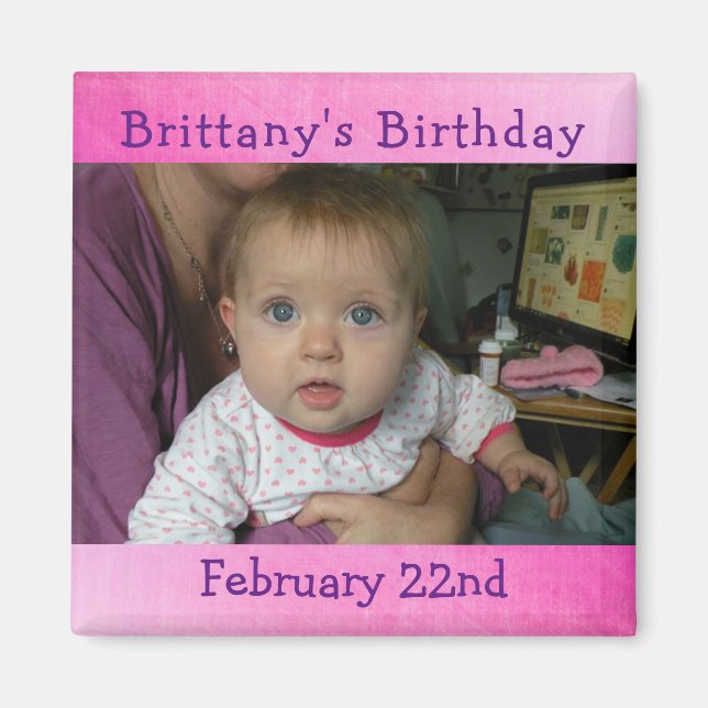 Personlig Rosa Birthday Reminder Magnet (Framsidan)