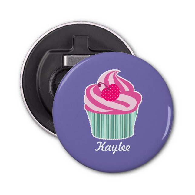 Personlig Rosa Cupkaka WIth Polka Dot Cherry Flasköppnare (Framsidan)