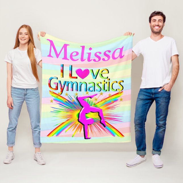 PERSONLIG ROSA I KÄRLEK GYMNASTICS FLEECE BLANKET (På plats)