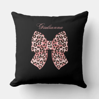 Personlig rosa leopardbåge fyrkantig kudde