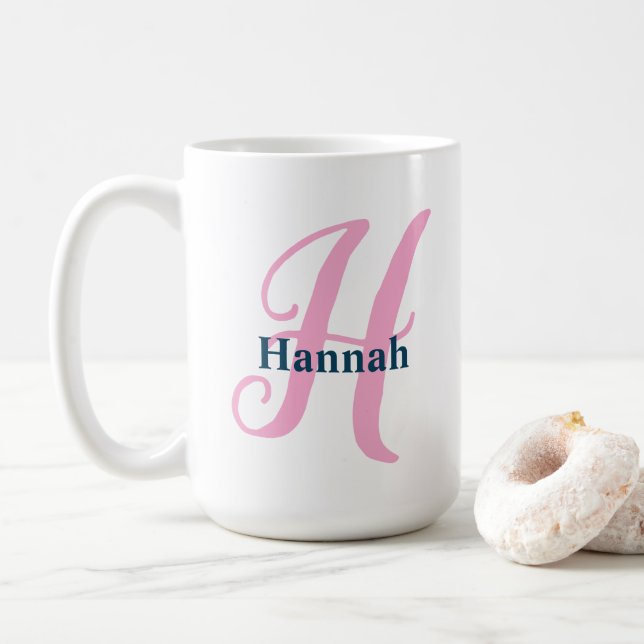 Personlig Rosa Monogram Brev H eget namn Kaffemugg (Med munk)