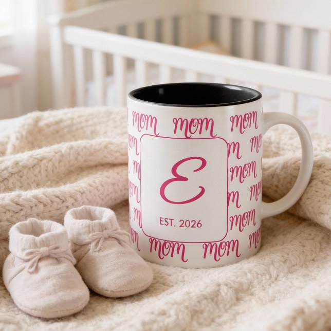 Personlig Rosa Ny Mamma Monogram Estblick Två-Tonad Mugg (Skapare uppladdad)