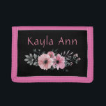 Personlig Rosa och svart Blommigt Vattenfärg<br><div class="desc">Elegant och dramatisk! En personlig med en vattenfärgspray med ömtåliga blommor av ro rosa som ställs in mot svart bakgrund. Ditt namn anges i matchande rosa-skript ovanför blommornas blommigt sprey. Vi valde den rosa plånboken färg som skulle samordnas med det rosa och svart temat.</div>