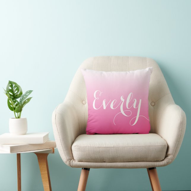 Personlig Rosa Ombre Girls Room eller Baby Nursery Kudde (Stol)