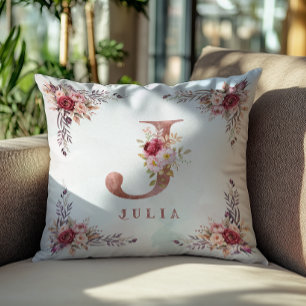 Personlig roséguld blommig bokstav J monogram Kudde