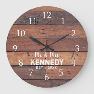 Personlig Rustic Wood Plank Farmhouse Mr & Mrs. Stor Klocka