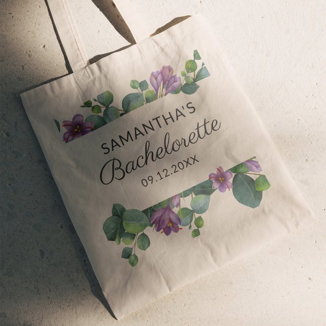 Personlig Script Bachelorette Helg Party Tygkasse (Eucalyptus Green and Purple Foliage Bachelorette Custom Tote Bag)