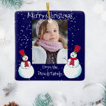 Personlig Snögubbe-fotojulkort Julgransprydnad Keramik<br><div class="desc">En söt personlig julklapp med lycklig snögubbe-design. Lägg bara till foto och text för att skapa en unik perfekt för träd dekoration för presenter för familj och vänner.</div>