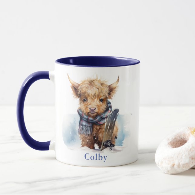 Personlig Snowboarding Highland Cow Blue Mugg (Med munk)