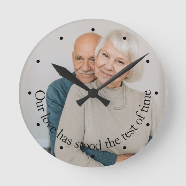 Personlig som vårt Kärlek har hållit tidstestet Rund Klocka (Framsida)