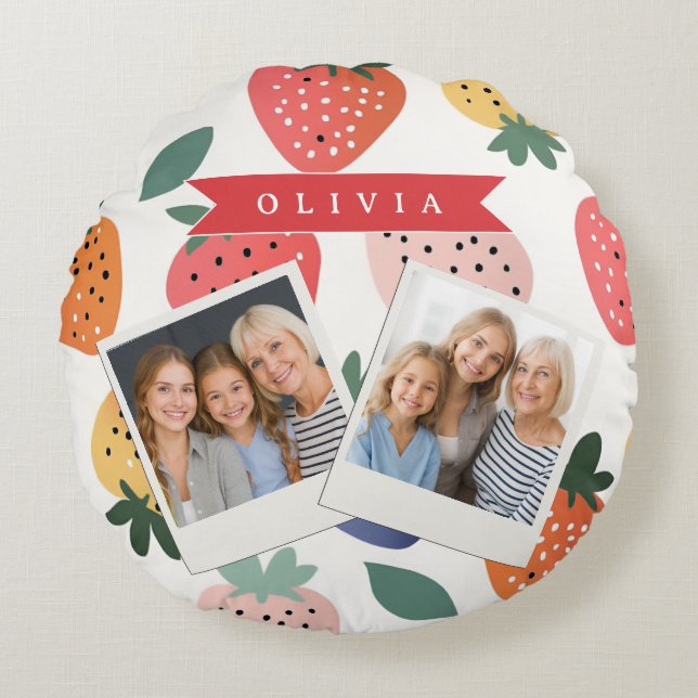 Personlig sommarfärgad jordgubbdesign rund kudde (Framsidan)