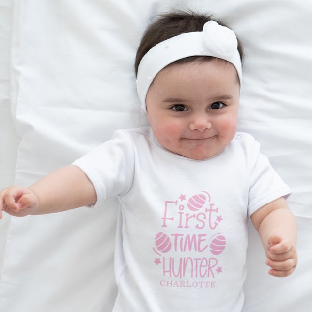 Personlig söt påsk Första gången äggjägare T Shirt (Personalized Cute Easter First Time Egg Hunter Baby Bodysuit)