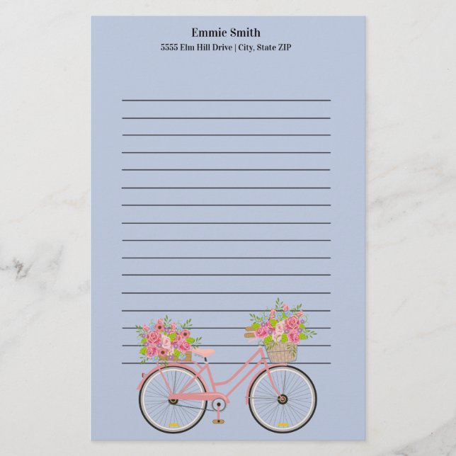 Personlig sötnosad rosa cykel med blommor blå brevpapper (Framsida)