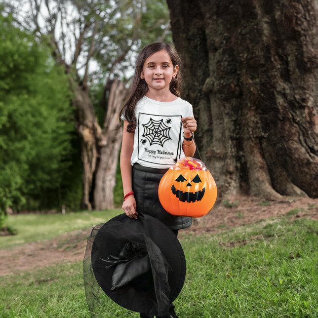 Personlig Spindelnät Halloween T Shirt (Skapare uppladdad)