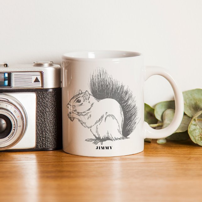 Personlig Squirrel Illustrated Wildlife Grått Kaffemugg (This illustration was inspired by a favorite squirrel friend, his name was Jimmy.)