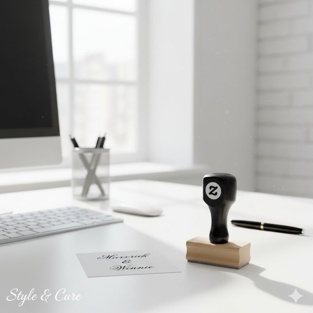 Personlig stämpel med trähandtag och parnamn (Personalized Wood Handle Stamp with Couple’s Name)