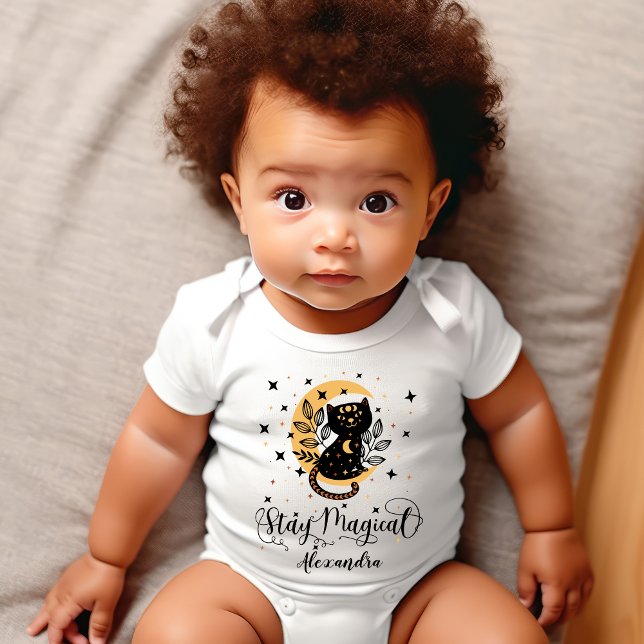 Personlig "Stanna magisk" svart katt T Shirt (Personalized "Stay Magical" Black Cat Baby Bodysuit)