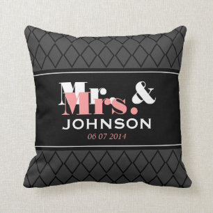 Personlig stil och dekorativ kudde elegant