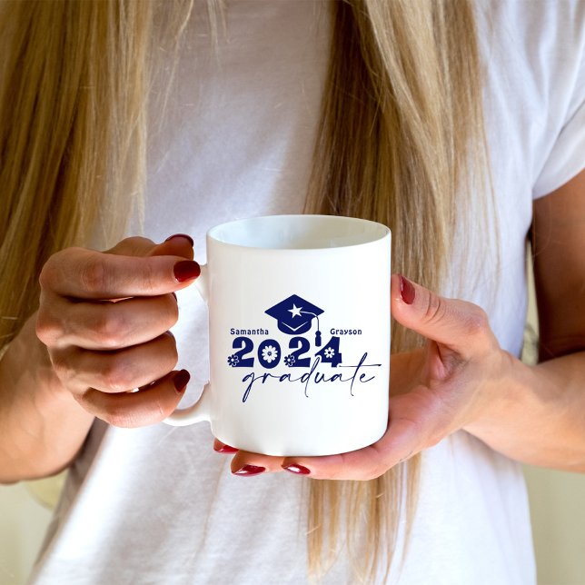 Personlig Student, klass 2024, marinblå Kaffemugg (Skapare uppladdad)