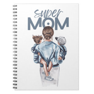 Personlig Super Mamma med Son och Dotter Present Anteckningsbok