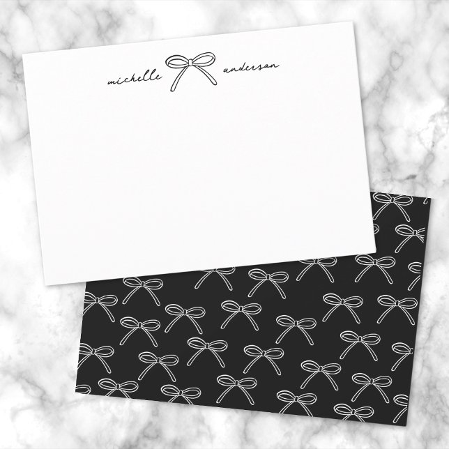 Personlig Svart Vit Båge Namn Anteckningskort (Personalized Black White Bow Name Note Card)