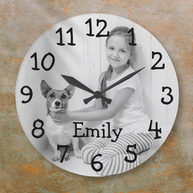 Personlig svart-vit fotonamn stor klocka (Personalized Black and White Photo Name Large Clock)