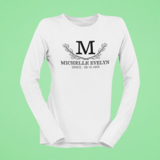 Personlig svartvit Namn-monogramålder T Shirt