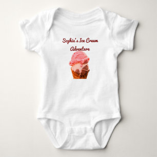 Personlig T-Shirt med Baby Glass Anpassat Namn