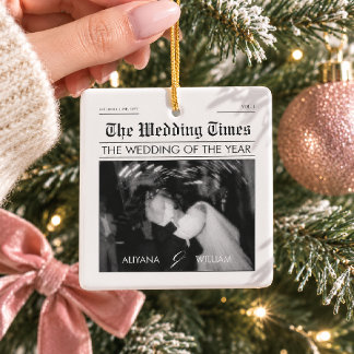 Personlig tidning för bröllop Times Julgransprydnad Keramik