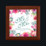 Personlig Tropical Bröllop Gift Box Smyckeskrin<br><div class="desc">Om du vill göra ytterligare anpassningar klickar du på knappen "Anpassa" och användor verktyg som är utformat för att ändra mallen. Om alternativen är tillgängliga kan du ändra text och bild genom att helt enkelt klicka på "Redigera/ta bort text eller bild här" och lägga till en egen. Designad av Freepik....</div>