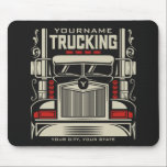 Personlig Trucking 18 Wheeler BIG RIG Trucker Musmatta<br><div class="desc">Personlig Arton Wheeler Trucker Big Rig Semi Lastbil Trucking Company Design - Anpassa med ditt namn och Anpassningsbar Text!</div>