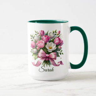 Personlig tulpanblommig namnmugg mugg