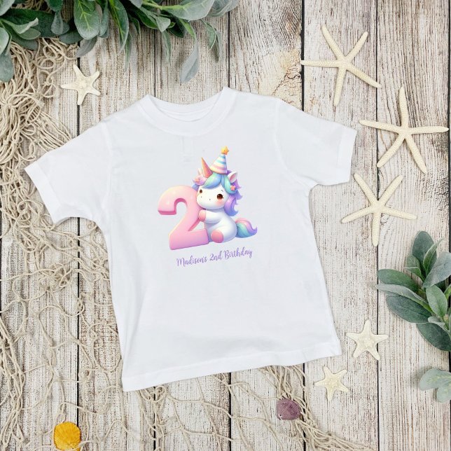 Personlig Unicorn 2nd Second Girls Birthday T Shirt (2nd Birthday Unicorn Toddler Girls Birthday T-shirt)