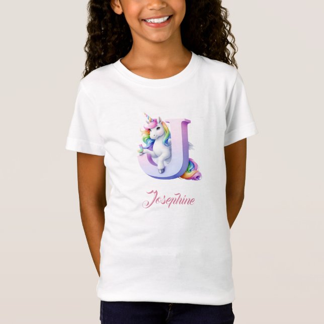 Personlig Unicorn-födelsedag t-shirt J brev (Framsida)