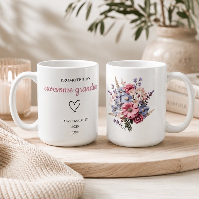 Personlig 'Uppflyttad till Fantastisk Mormor' Kaffemugg (Skapare uppladdad)