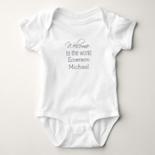 Personlig "Välkommen till världsdräkten" baby T Shirt
